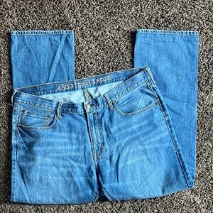American Eagle Straight Leg Jeans